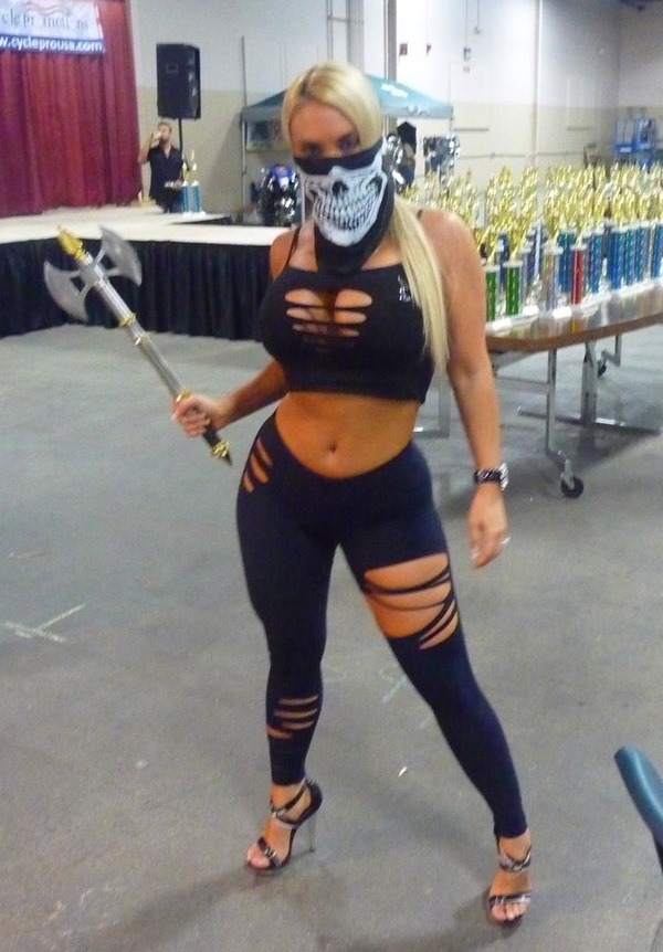Coco_Haloween_Custome