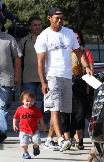 Tiger Woods spending some time with the family - Atlnightspots