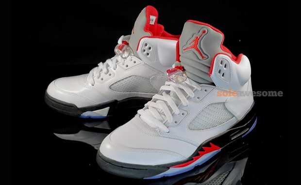 black white and red 5s