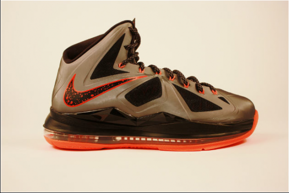 orange lebron basketball shoes