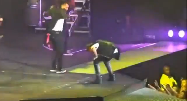 justin-bieber-vomiting