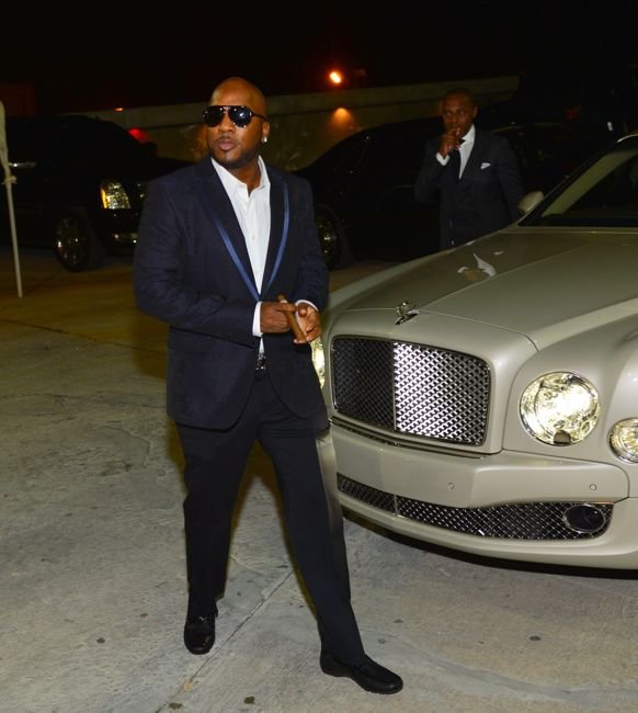 Jeezy-arriving-to-hennessy-V.S-NYE-Takeover