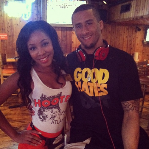 colin-kaepernick-hooters-atlanta
