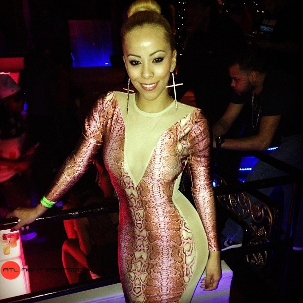 kaylin_clubbing_ans