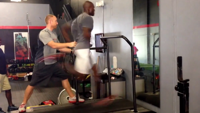 chad-johnson-running_640_363_s_c1_center_top_0_0
