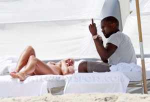 kanye-amber-rose-bikini-atlnightspots