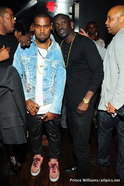 Kanye West & Fabolous Hit Reign Nightclub After The Watch The Throne ...