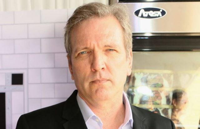Martin Donovan Martin Donovan