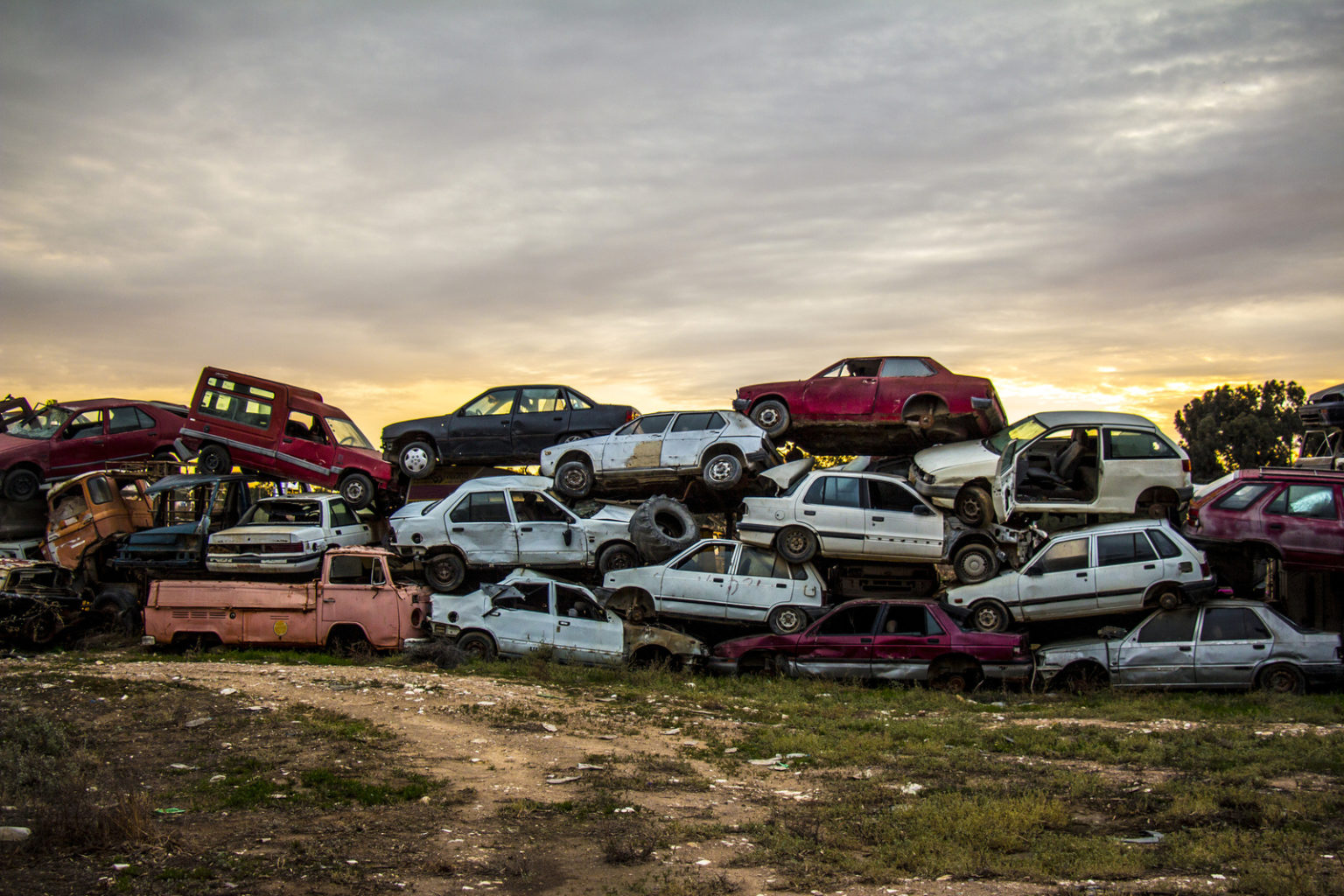 How to Get Rid of Your Old Car That is Not Worth Fixing 2024 Guide