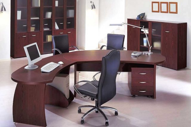 5 Tips for Buying Office Furniture - Atlanta Celebrity News