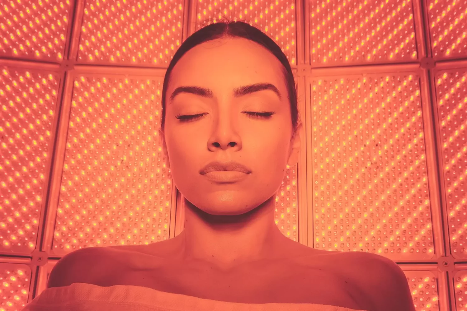 The Surprising Benefits of Red Light Therapy - Atlanta Celebrity News